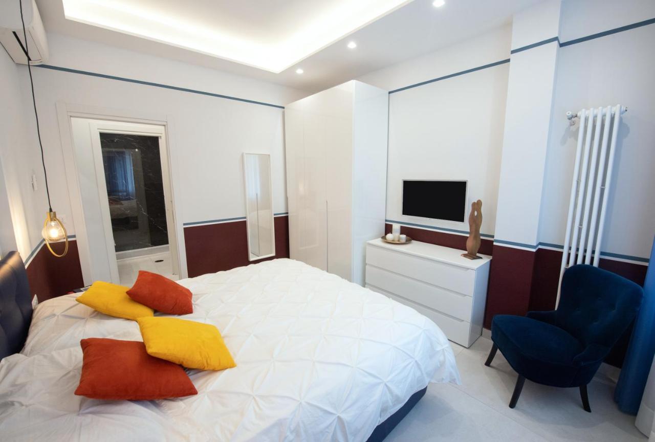Napoli City Center - Appartamenti E Camere Екстер'єр фото