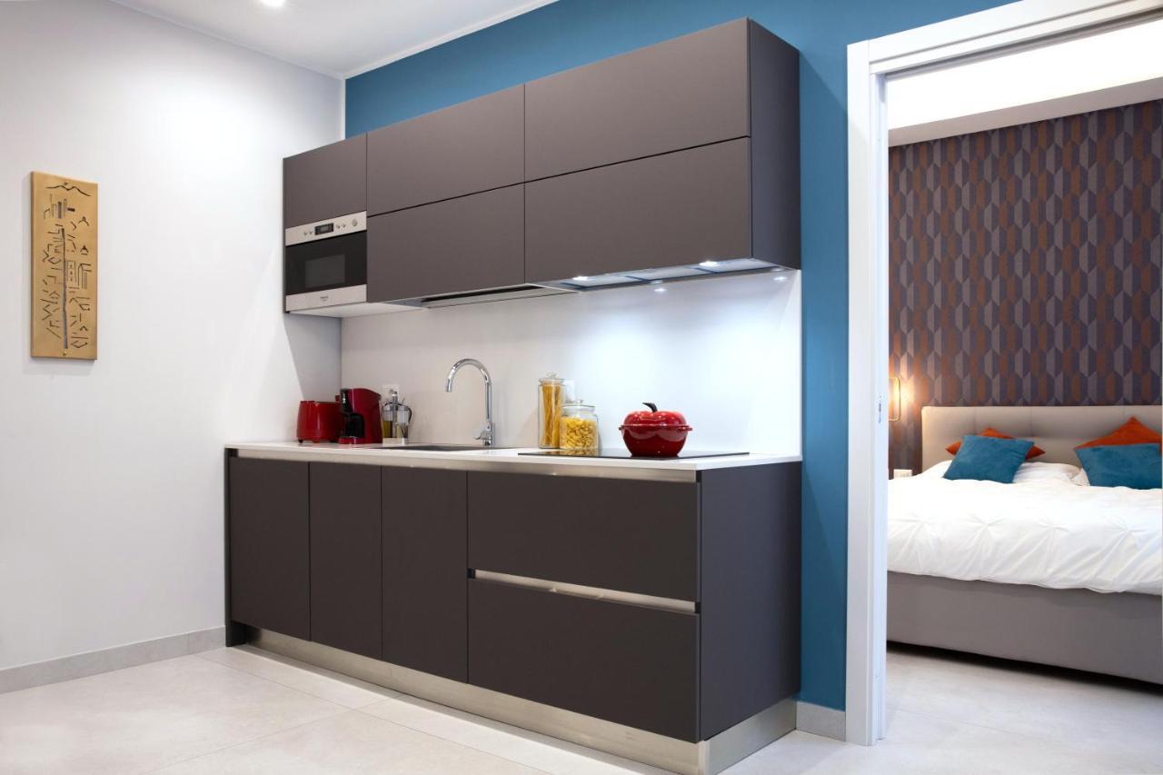 Napoli City Center - Appartamenti E Camere Екстер'єр фото