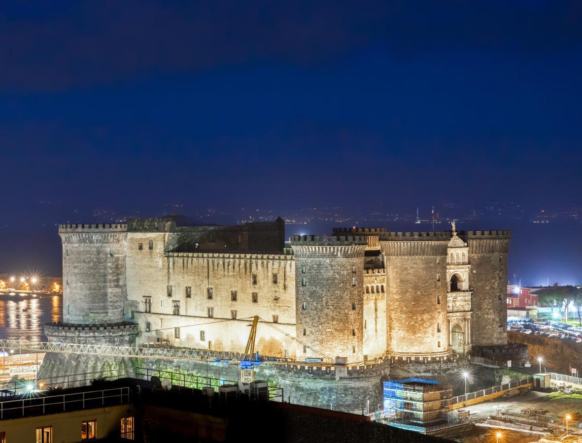 Napoli City Center - Appartamenti E Camere Екстер'єр фото