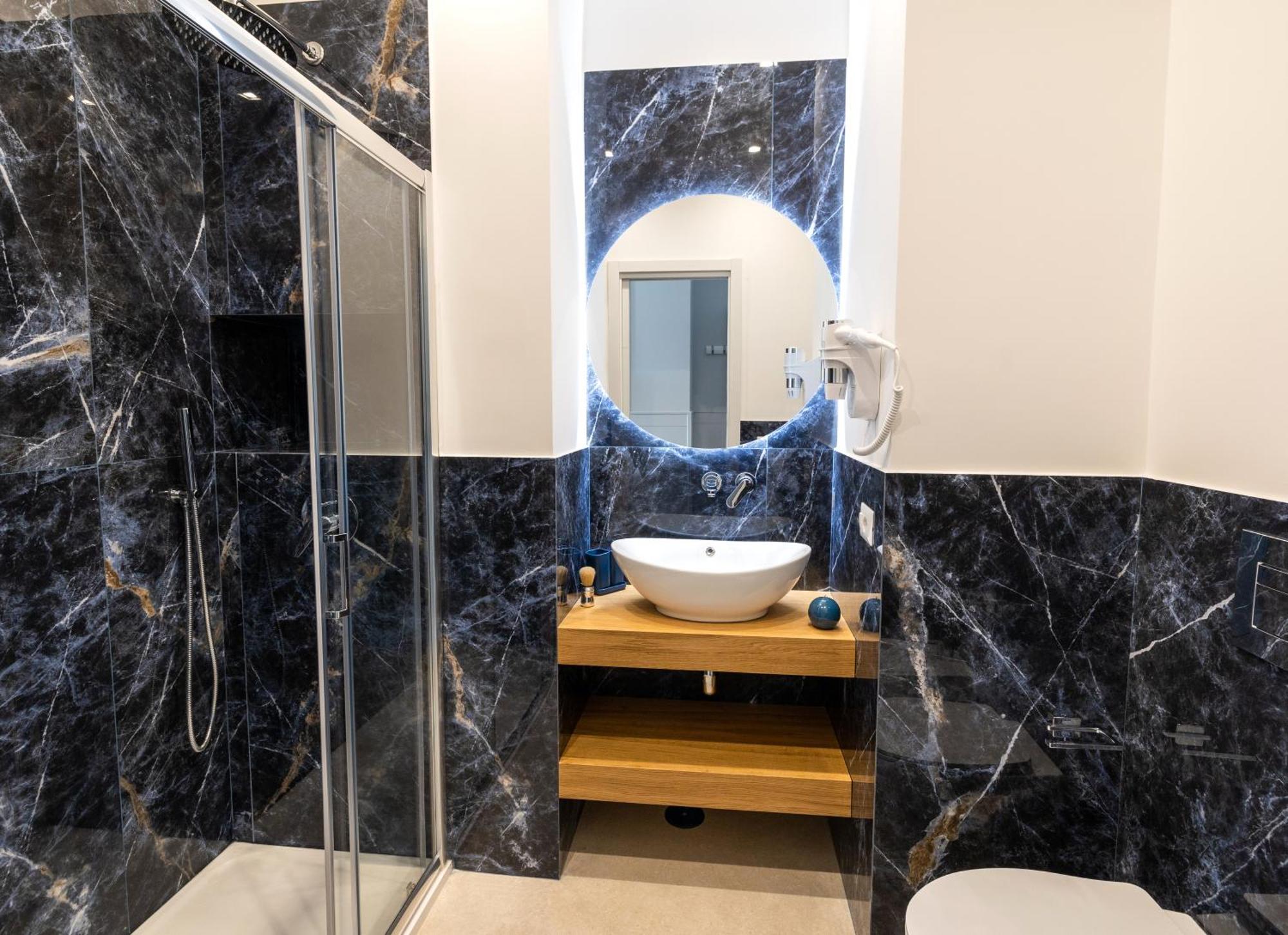 Napoli City Center - Appartamenti E Camere Екстер'єр фото